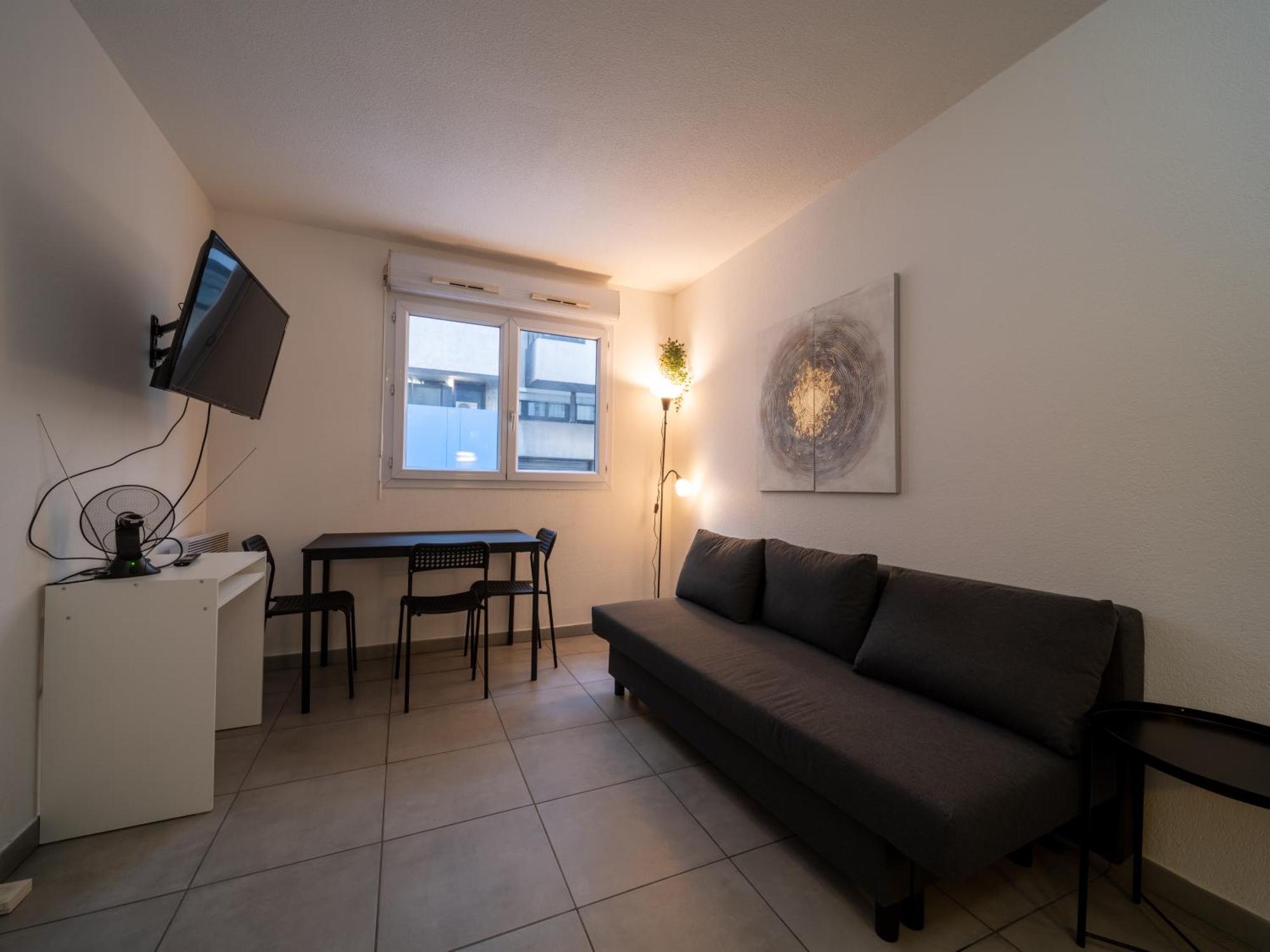 Appartement Tout Equipe A 6Min De La Gare St Charles Marseilles Exterior foto