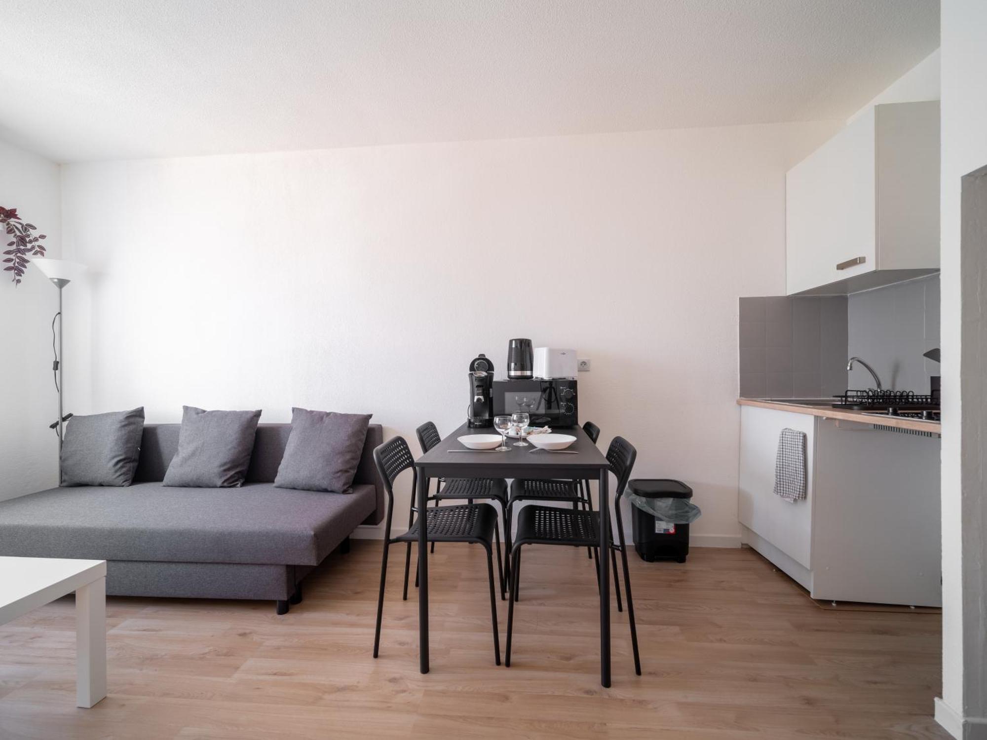Appartement Tout Equipe A 6Min De La Gare St Charles Marseilles Exterior foto