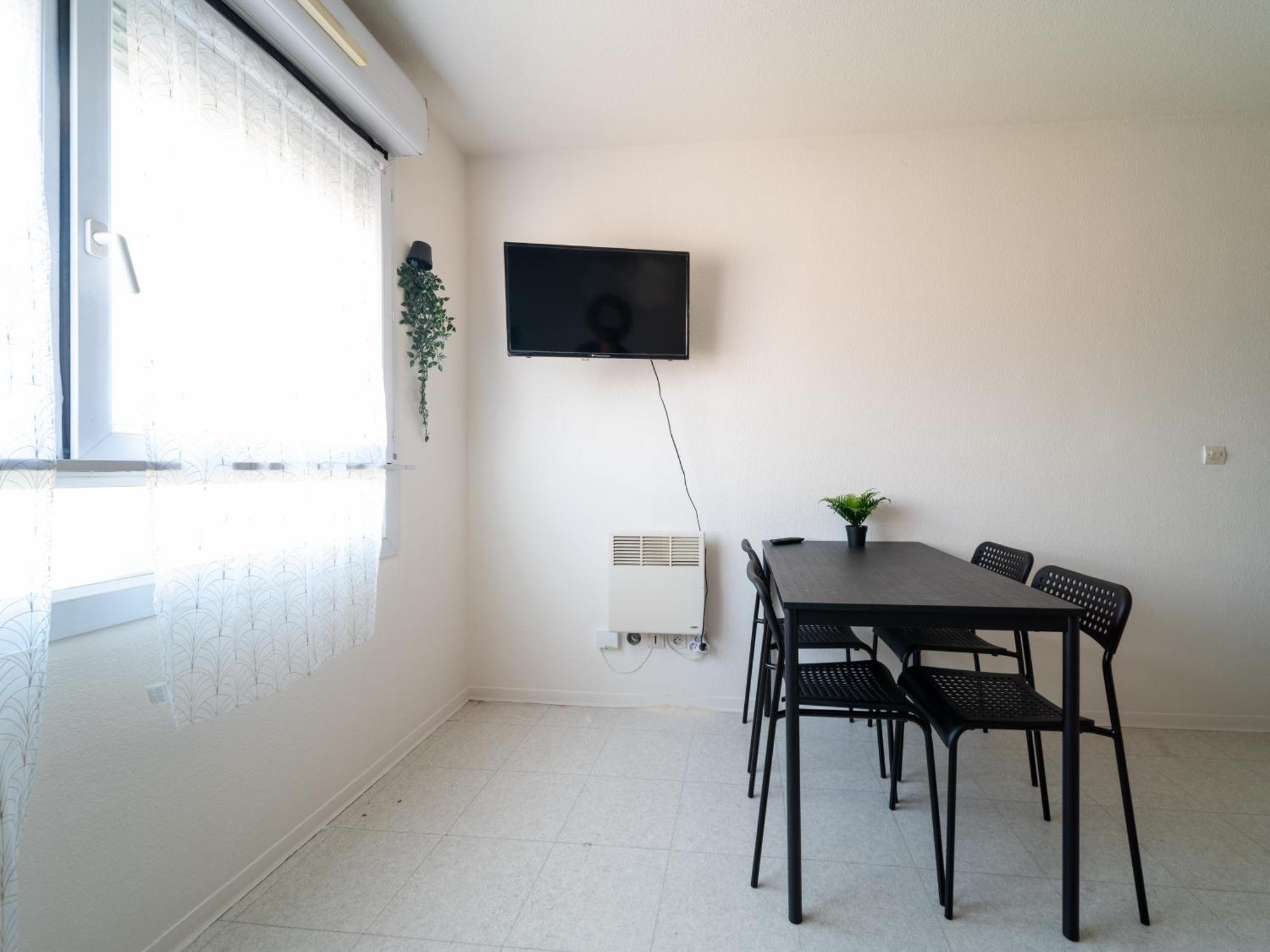 Appartement Tout Equipe A 6Min De La Gare St Charles Marseilles Exterior foto